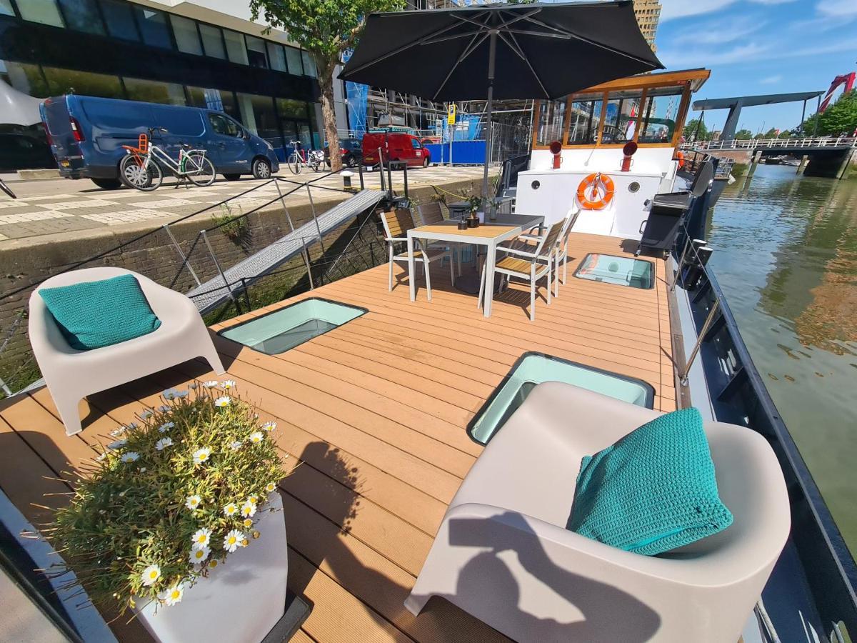 De Coaster & Aquarium Ponton Ξενοδοχείο Ρότερνταμ Εξωτερικό φωτογραφία